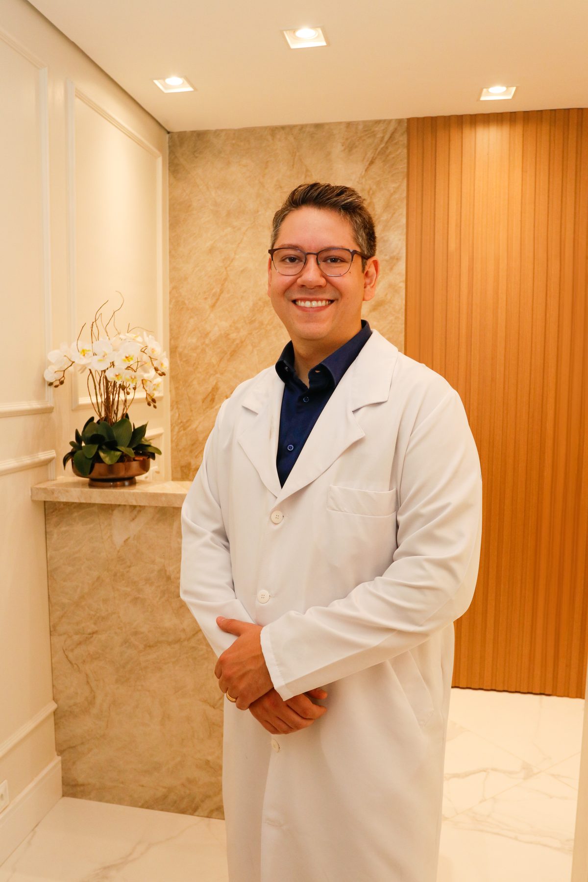 Dr. Lucas C. Monteiro dentista consultório Ipiranga São Paulo